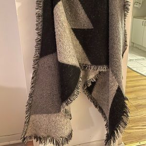 🤍ZARA🤍 Thick Oversized Blanket Scarf